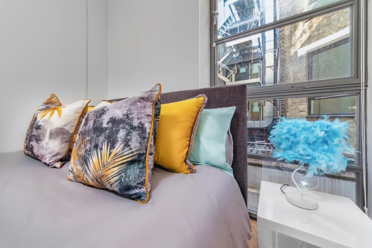 Interior-Designer Apartment With 2 Terraces London Bagian luar foto